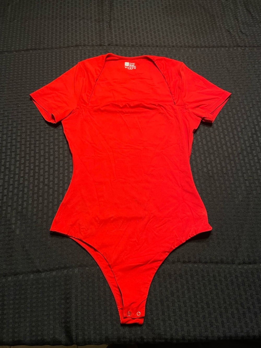 HYZ Vibrant Red Square Neck Short Sleeve Bodysuit